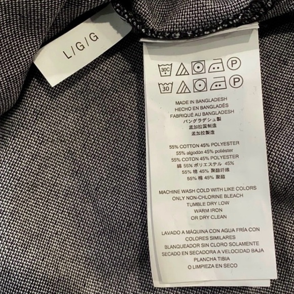 Michael Kors V-Neck T-Shirt - Picture 8 of 8